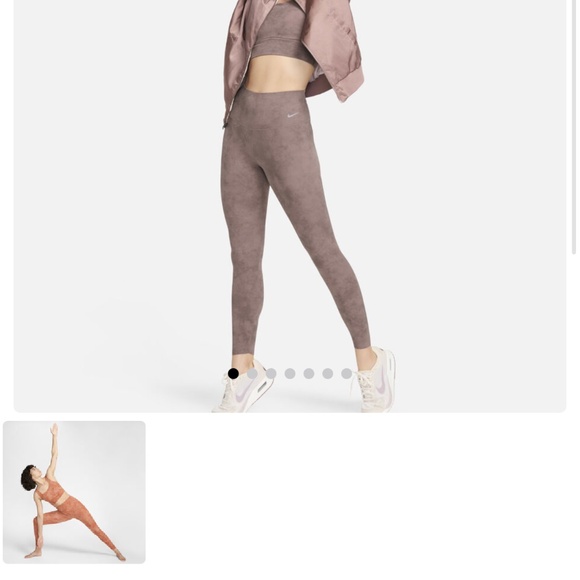 Nike workout set. Sports bra and matching leggings-never wor - Picture 4 of 4